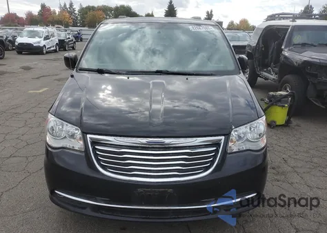 2016 Chrysler Town & Country Touring из США, поврежденный, VIN 2C4RC1BG3GR238035